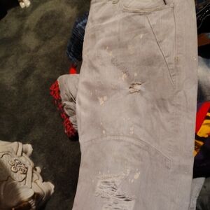 Distressed Light Gray Jeans